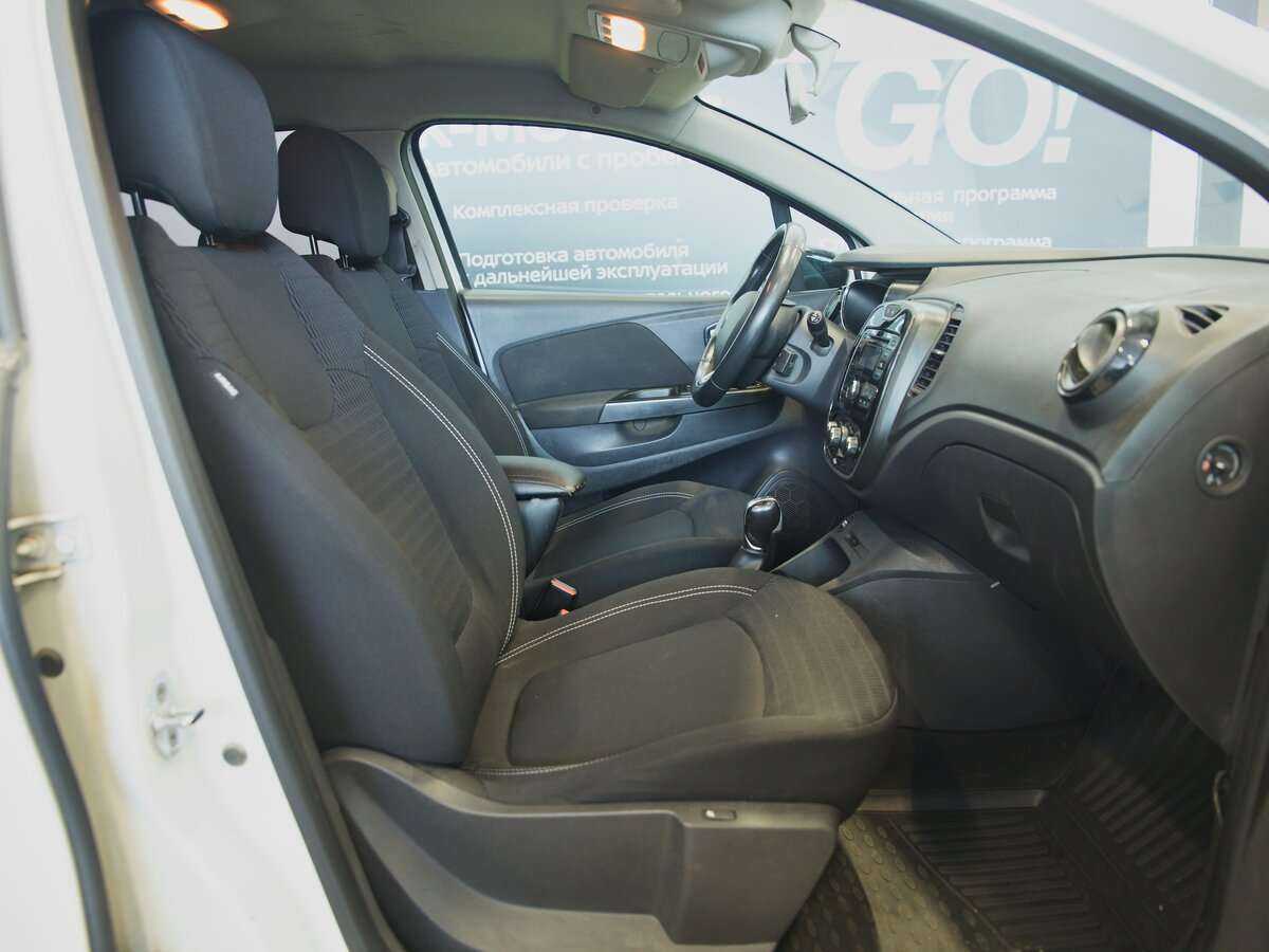 Купить Renault Kaptur с пробегом. Фото: #3