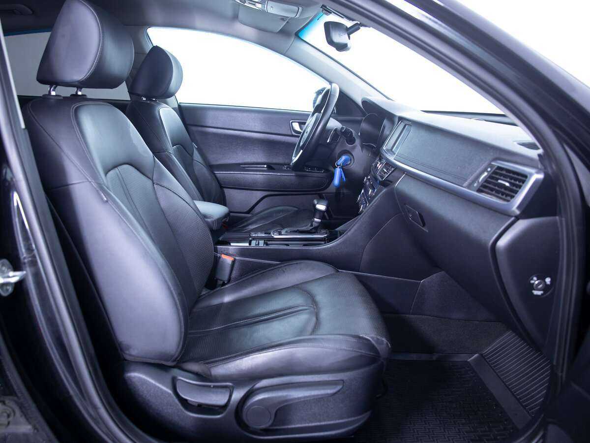 Купить Kia Optima с пробегом. Фото: #10