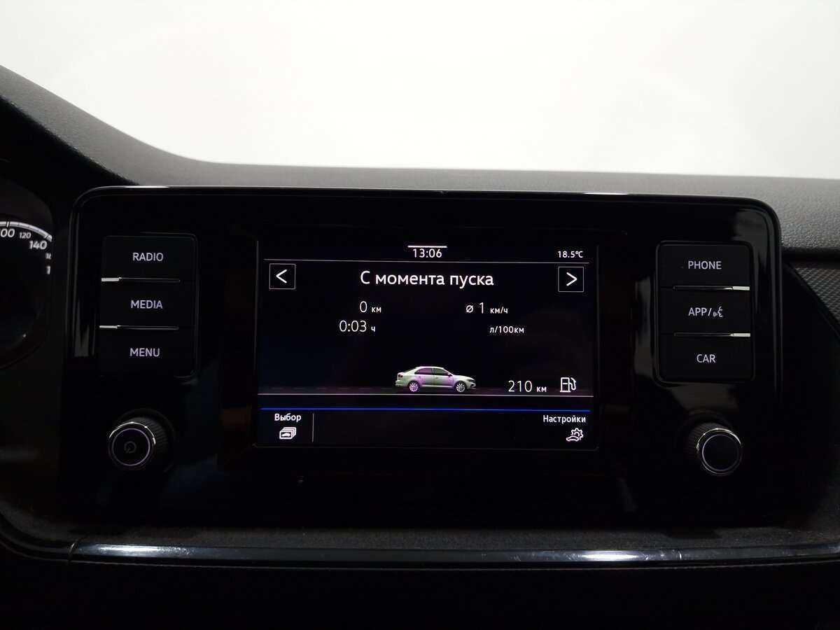 Купить Volkswagen Polo с пробегом. Фото: #11