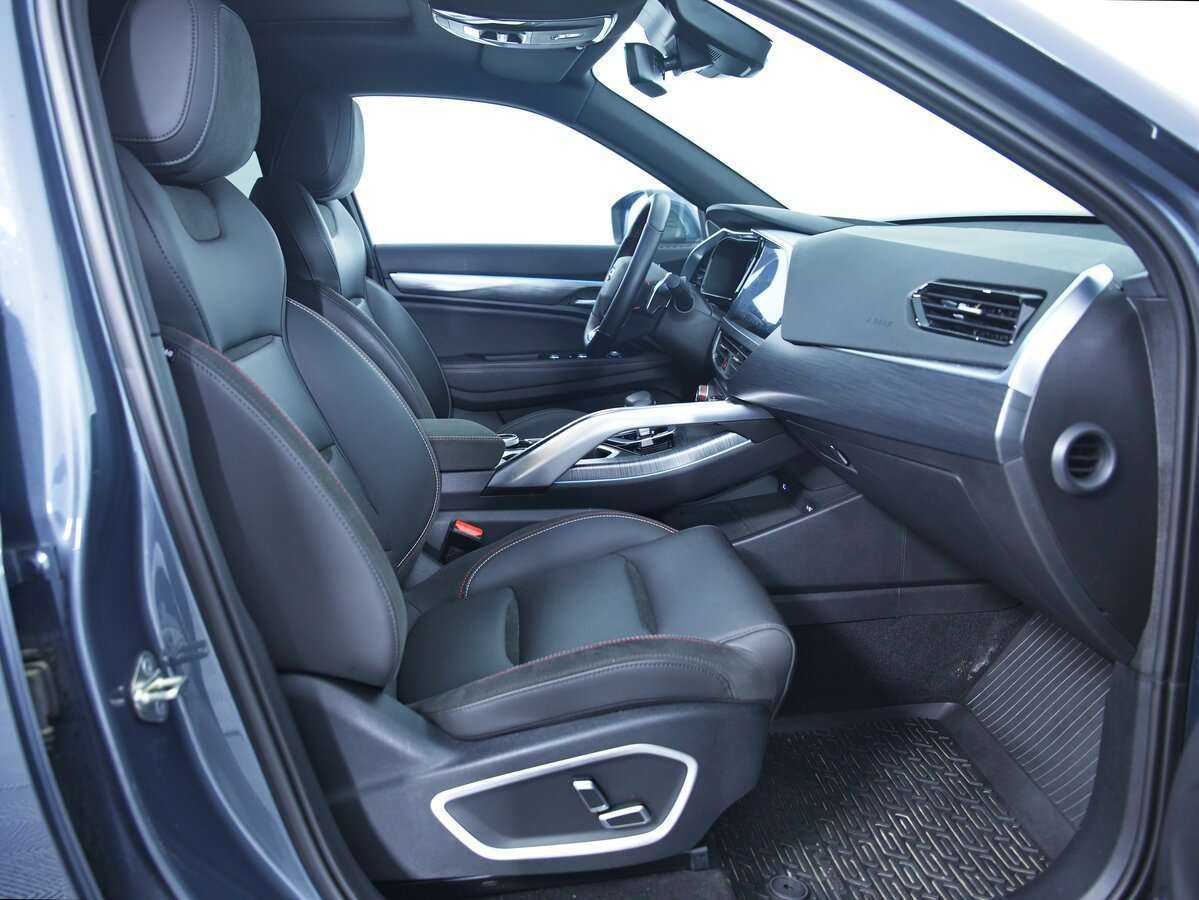 Купить Geely Tugella с пробегом. Фото: #8