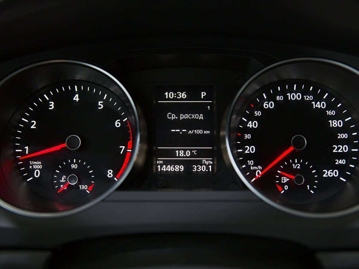 Купить Volkswagen Jetta с пробегом. Фото: #8