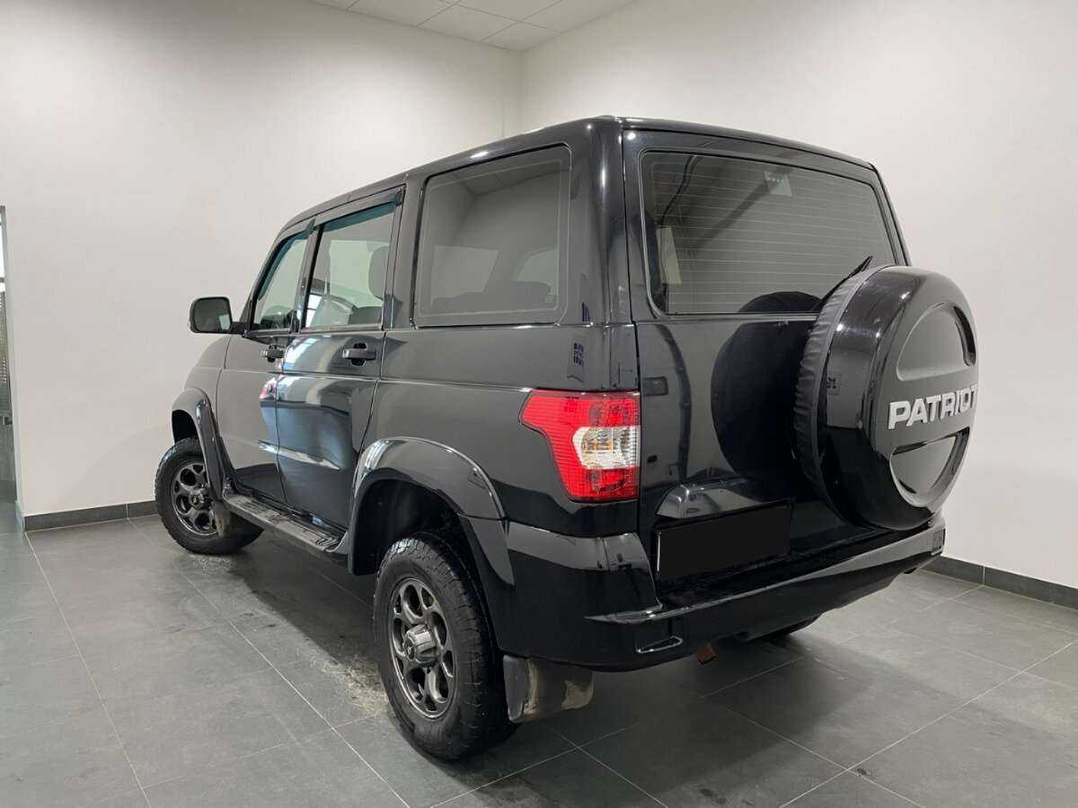 Купить УАЗ Patriot с пробегом. Фото: #2