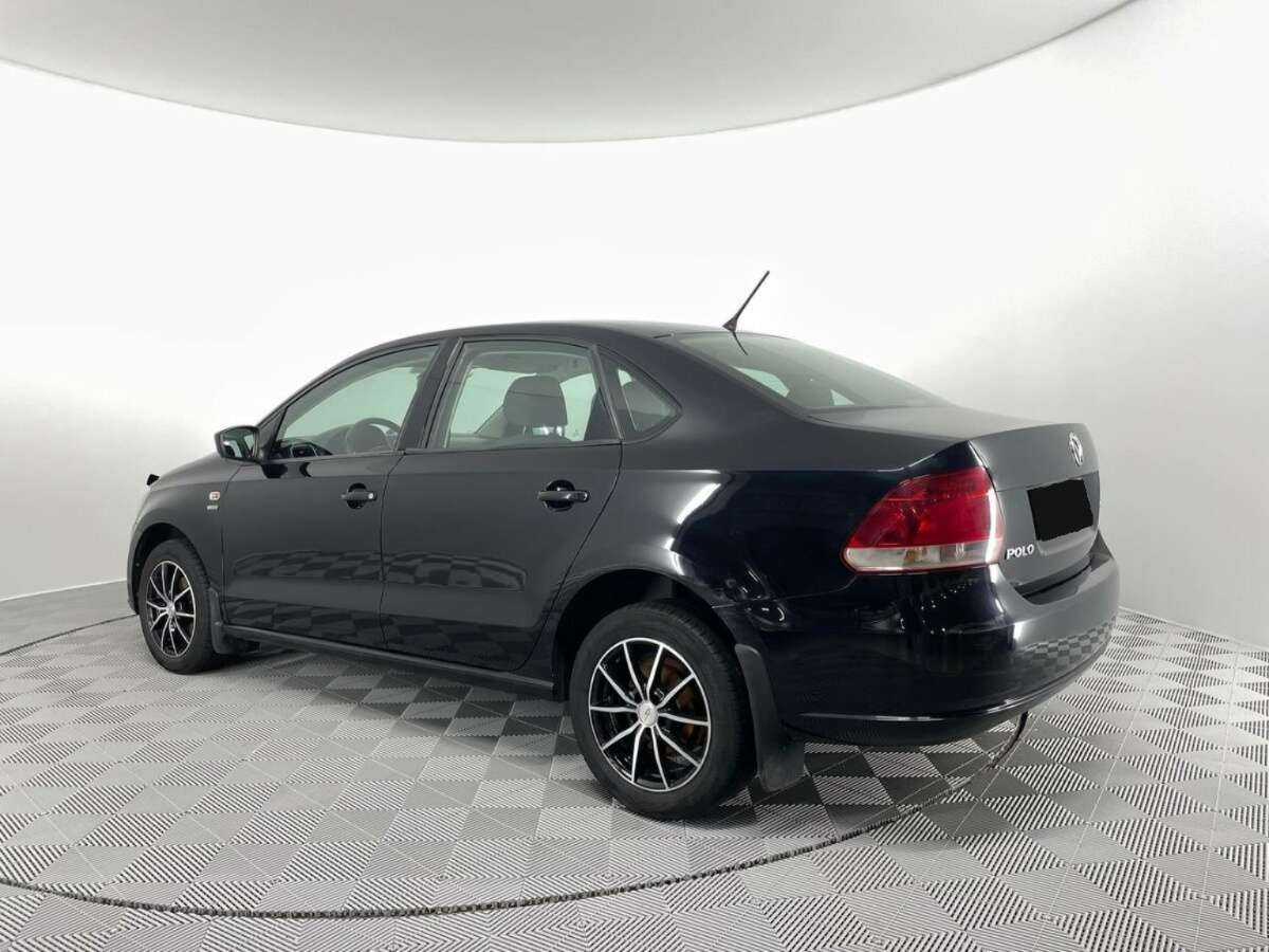Купить Volkswagen Polo с пробегом. Фото: #6