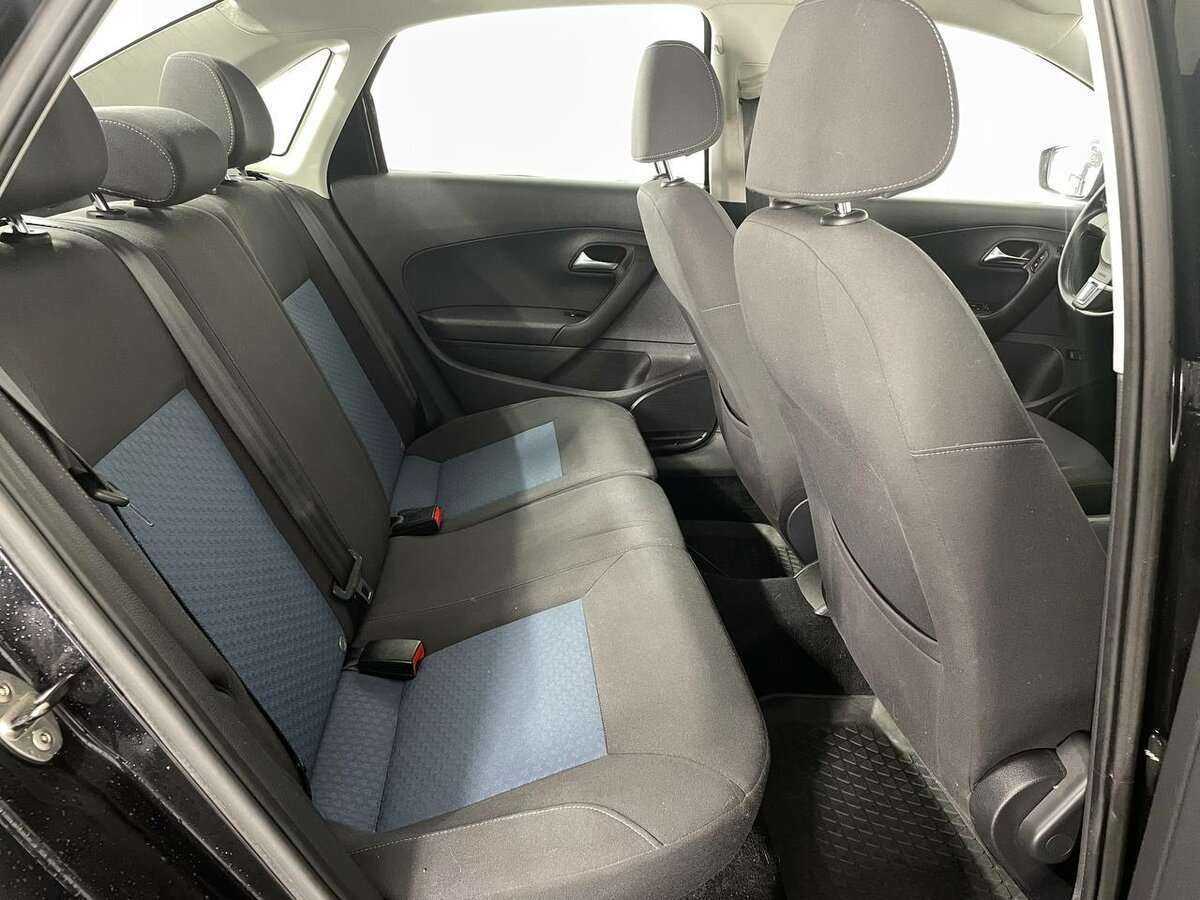 Купить Volkswagen Polo с пробегом. Фото: #14