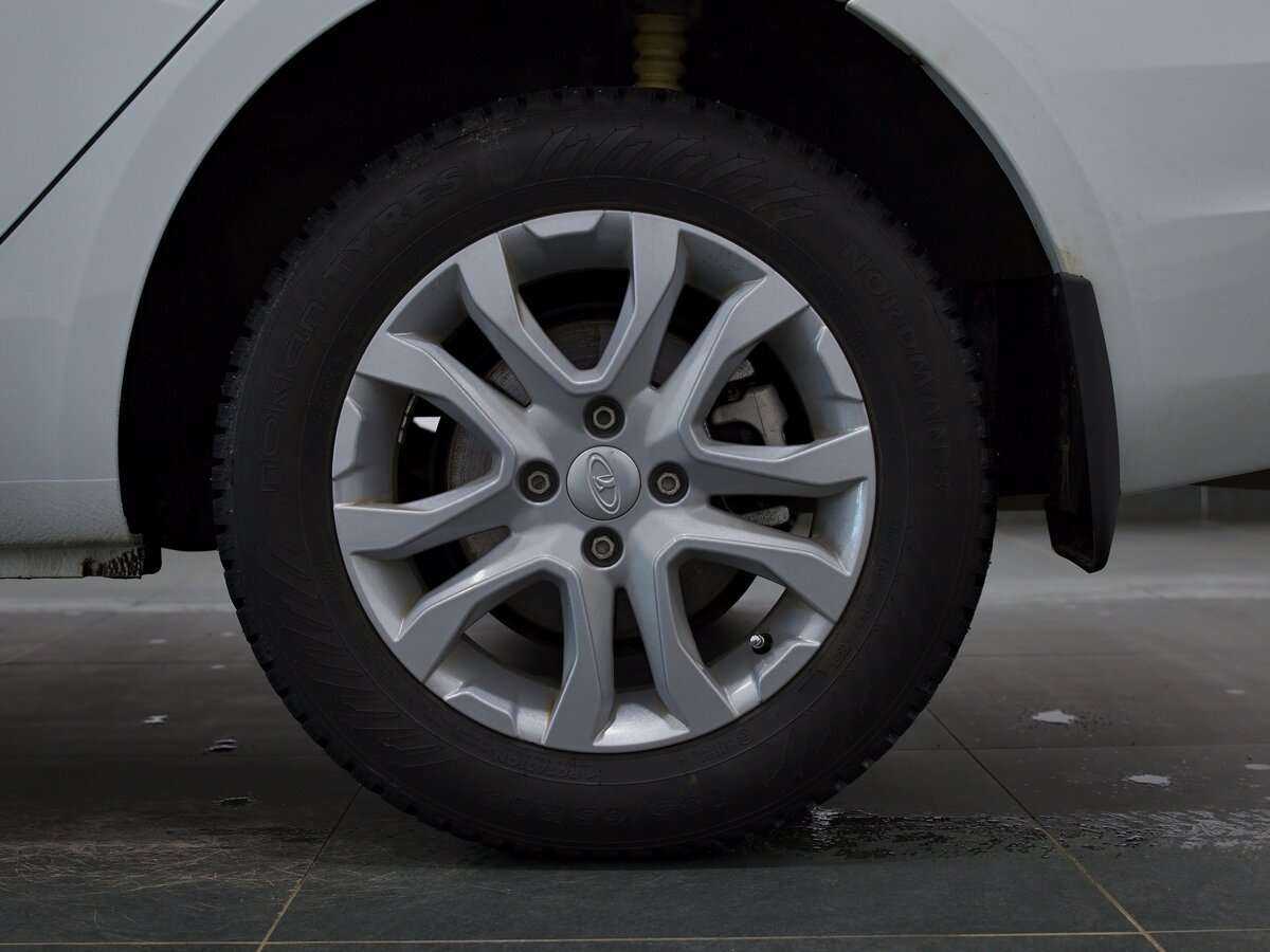 Купить Lada (ВАЗ) Vesta с пробегом. Фото: #16