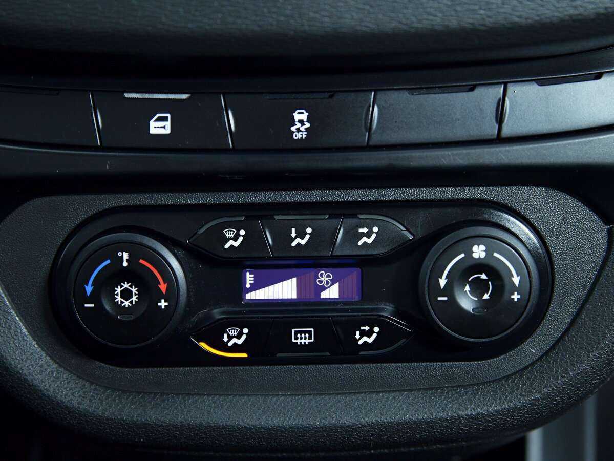 Купить Lada (ВАЗ) Vesta с пробегом. Фото: #12