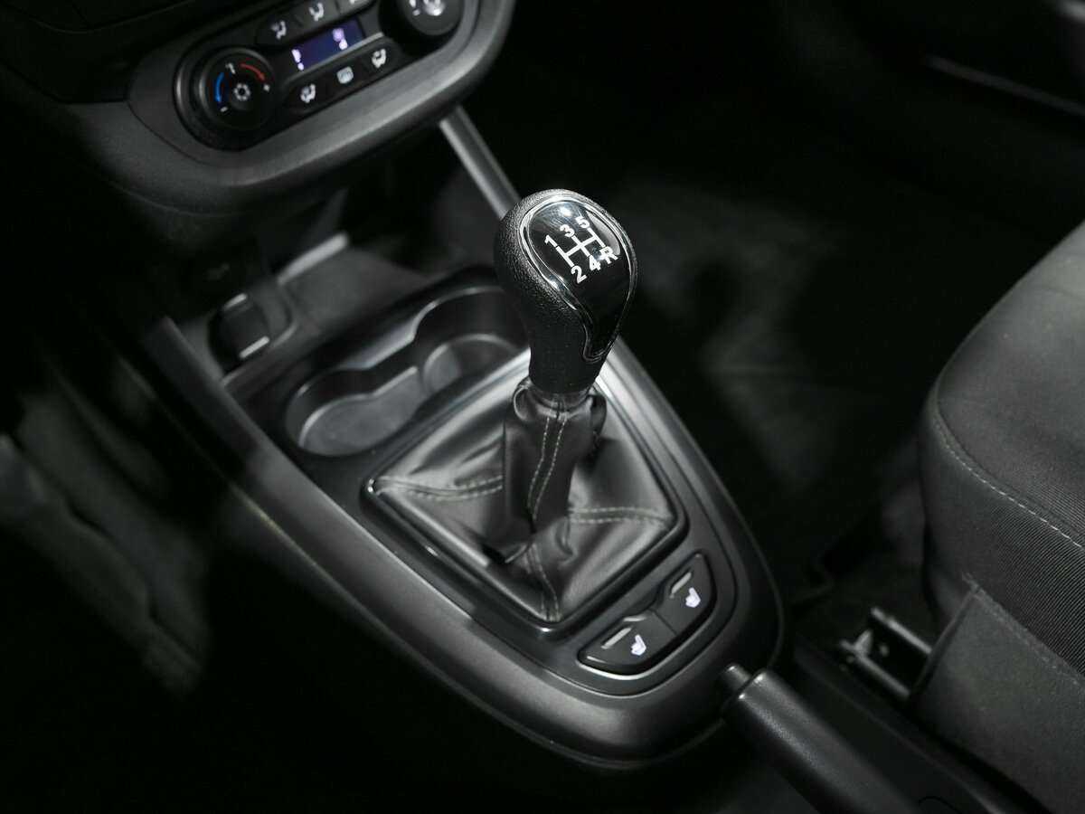 Купить Lada (ВАЗ) Vesta с пробегом. Фото: #9