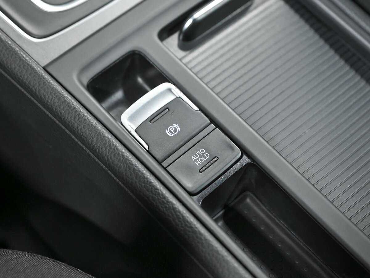 Купить Volkswagen Golf с пробегом. Фото: #12