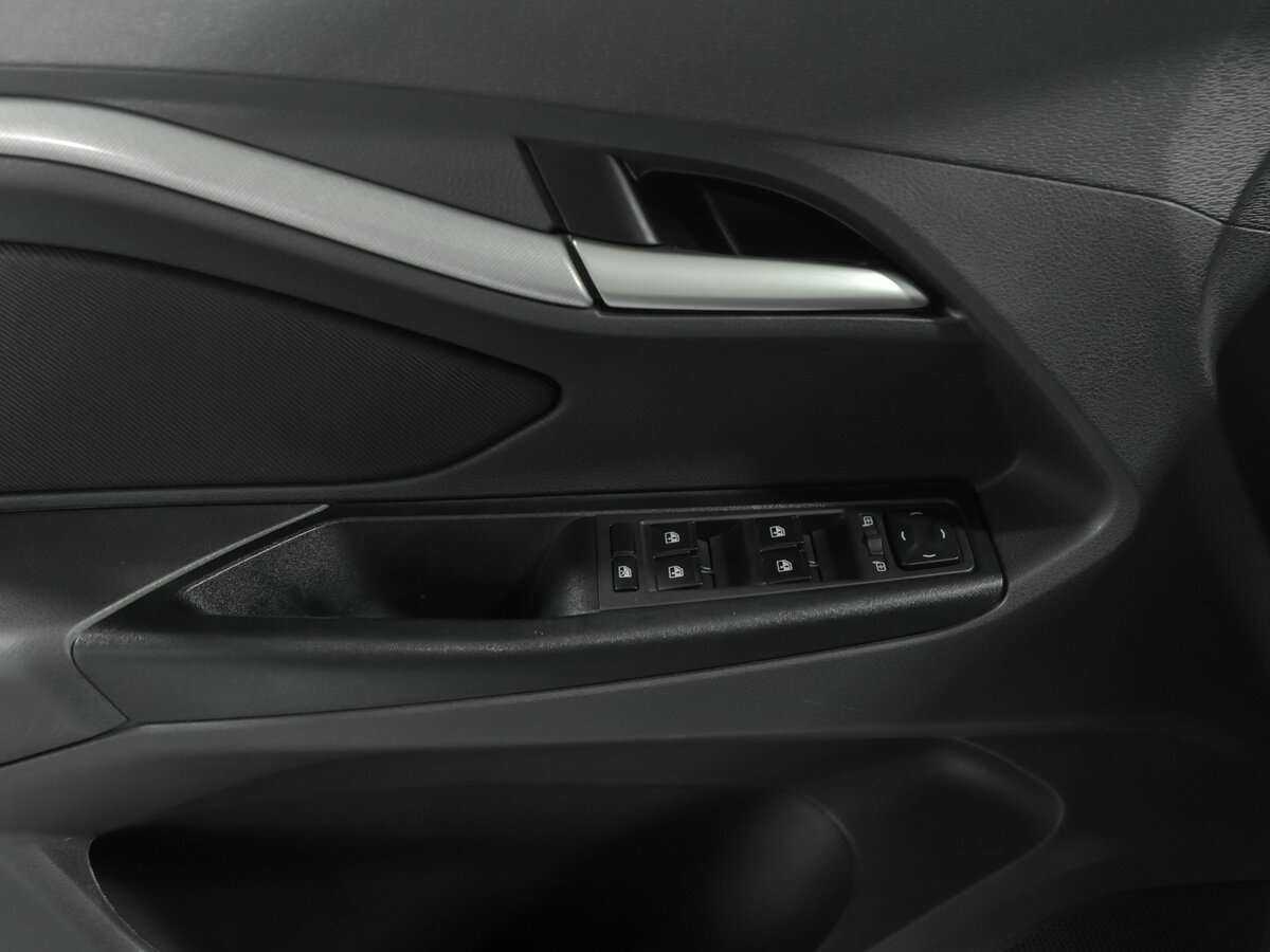 Купить Lada (ВАЗ) Vesta с пробегом. Фото: #10