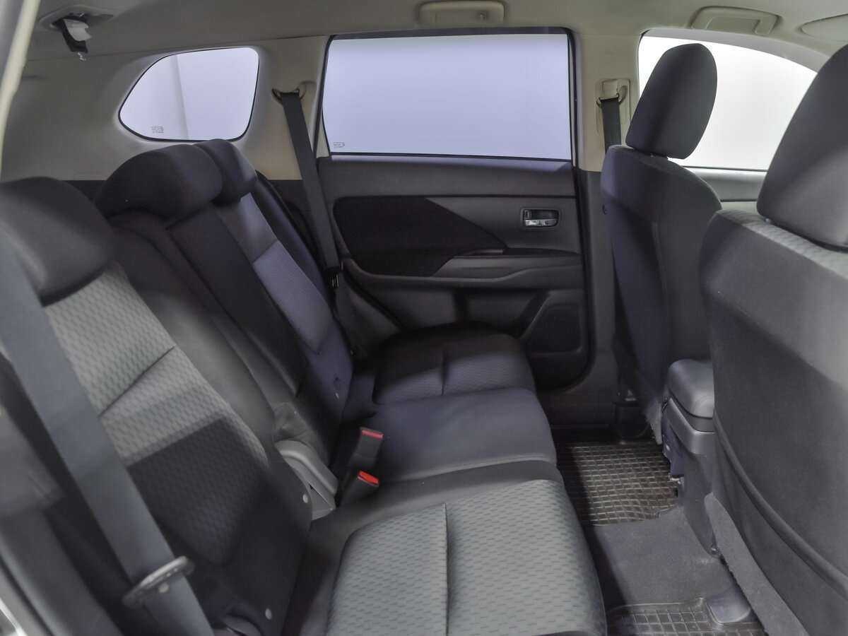 Продажа Б/У Митсубиши Оутлэндер. Фото: #12