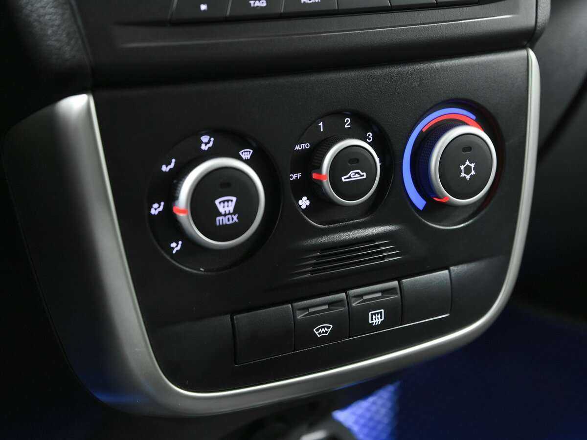 Купить Lada (ВАЗ) Granta с пробегом. Фото: #9