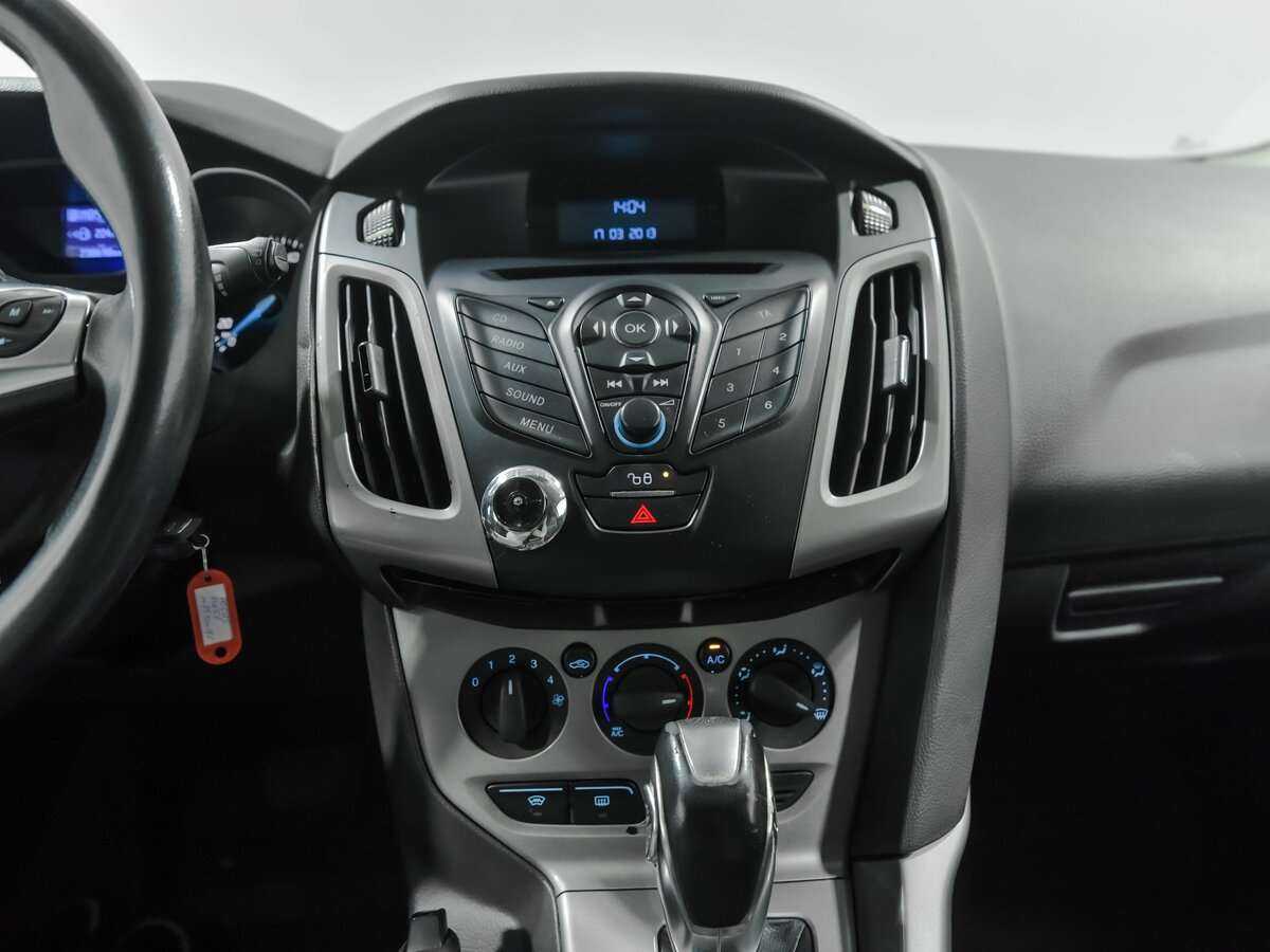 Купить Ford Focus с пробегом. Фото: #9