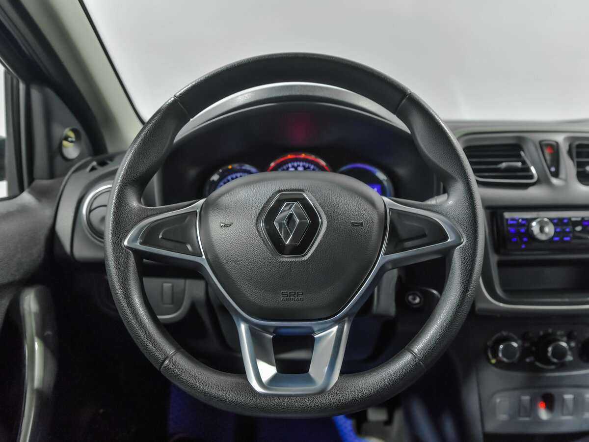 Купить Renault Logan с пробегом. Фото: #7