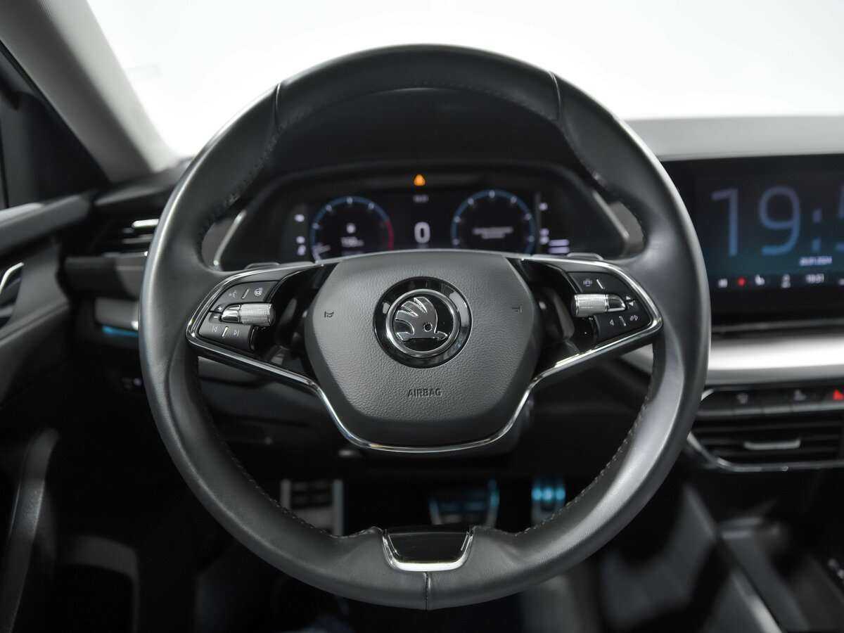 Купить Skoda Octavia с пробегом. Фото: #8