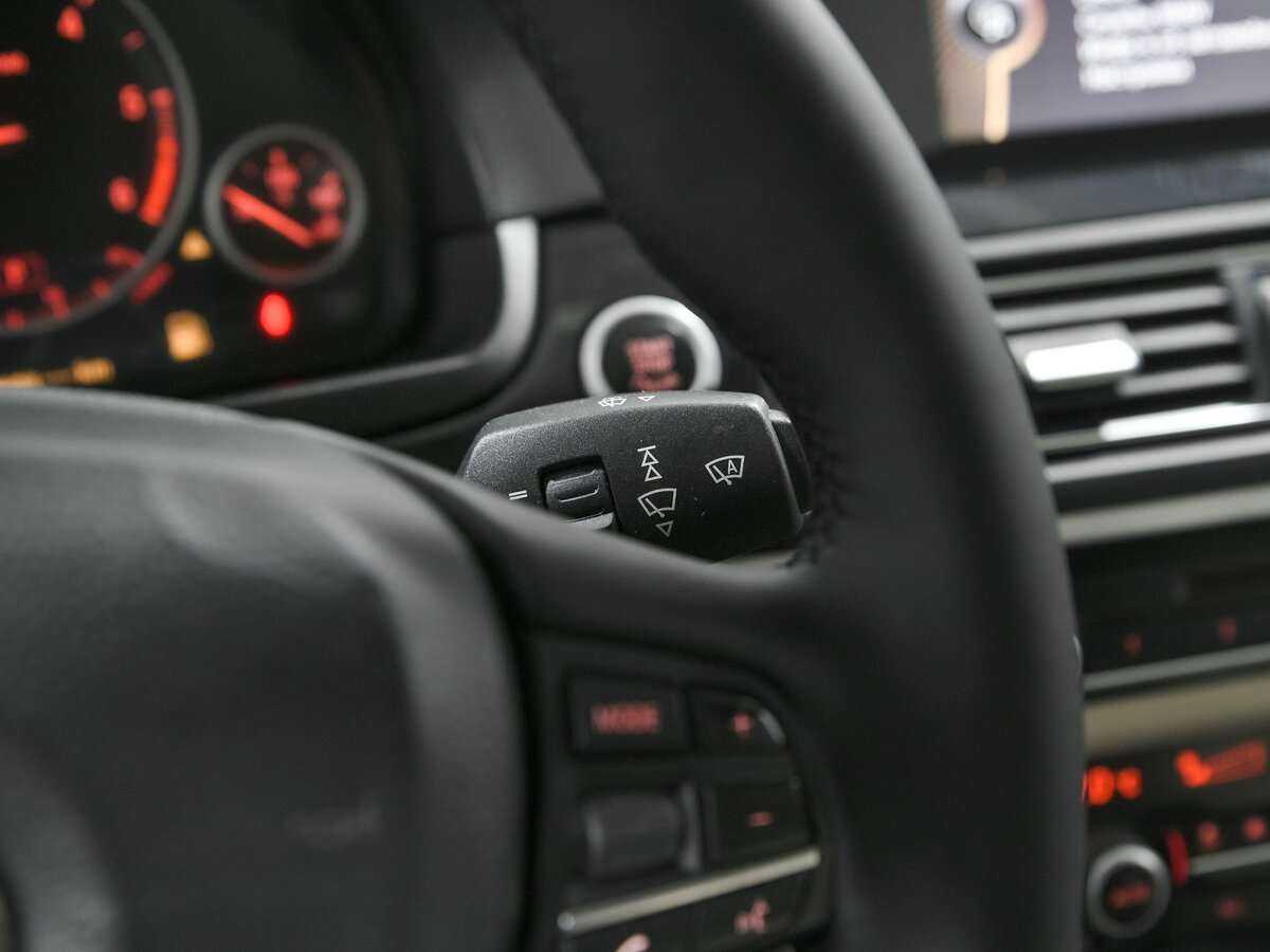 Купить BMW 5 серии с пробегом. Фото: #10