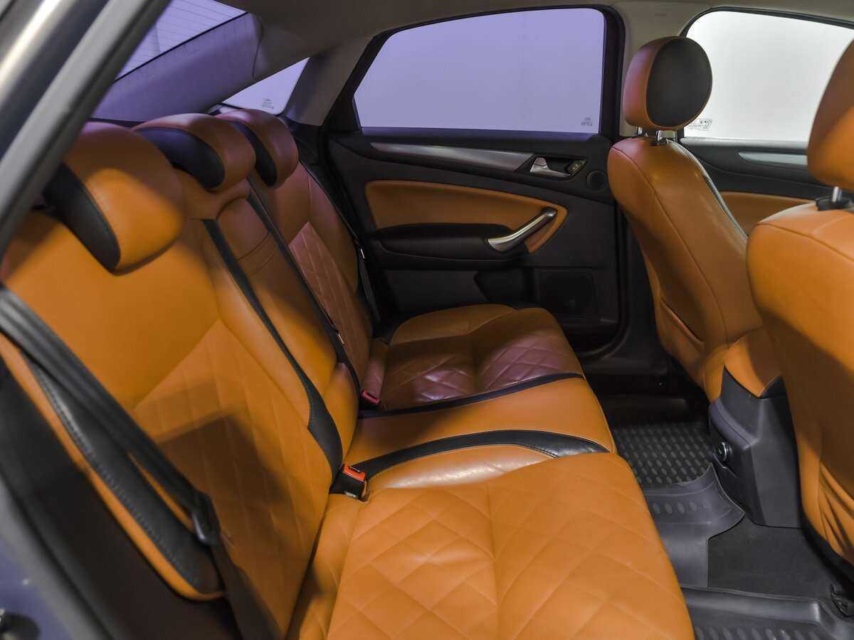 Купить Ford Mondeo с пробегом. Фото: #13