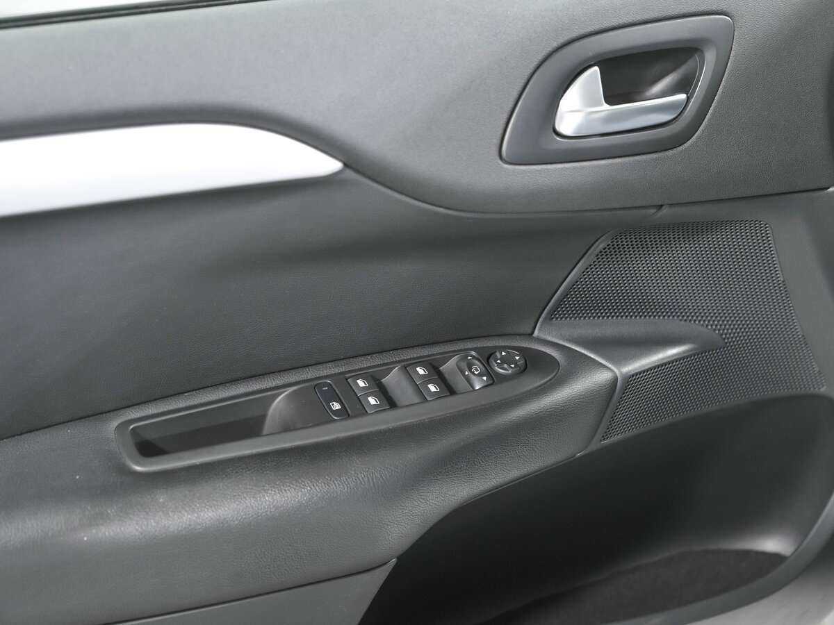 Купить Citroen C4 с пробегом. Фото: #12