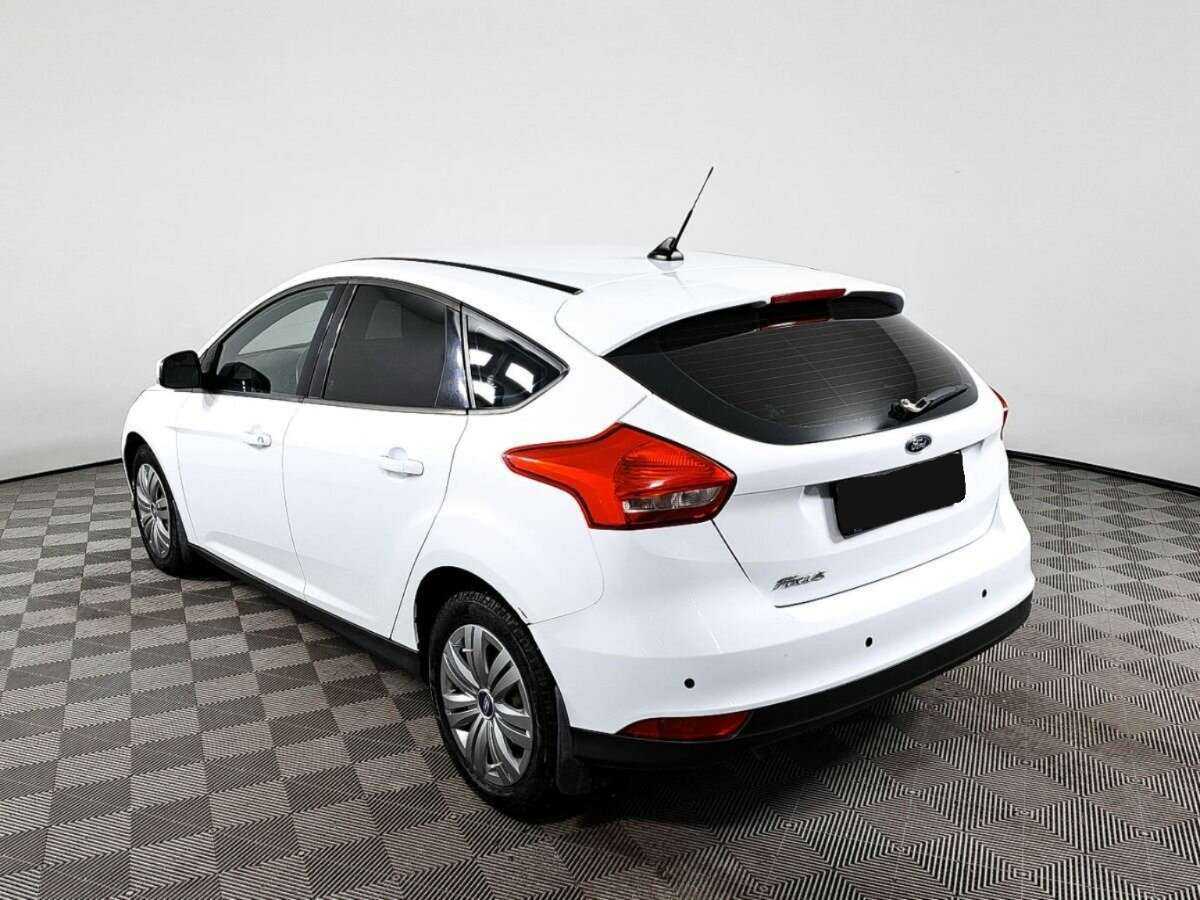 Купить Ford Focus с пробегом. Фото: #6