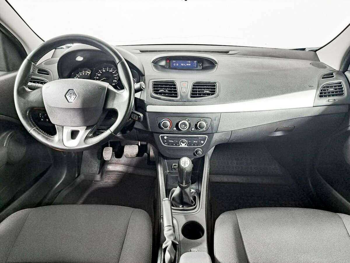 Купить Renault Fluence с пробегом. Фото: #11