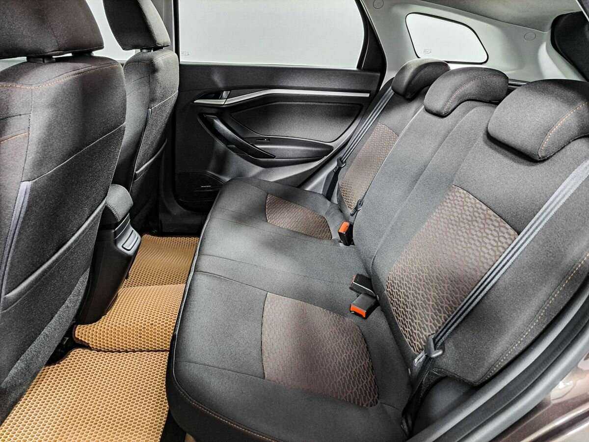 Купить Lada (ВАЗ) Vesta с пробегом. Фото: #9