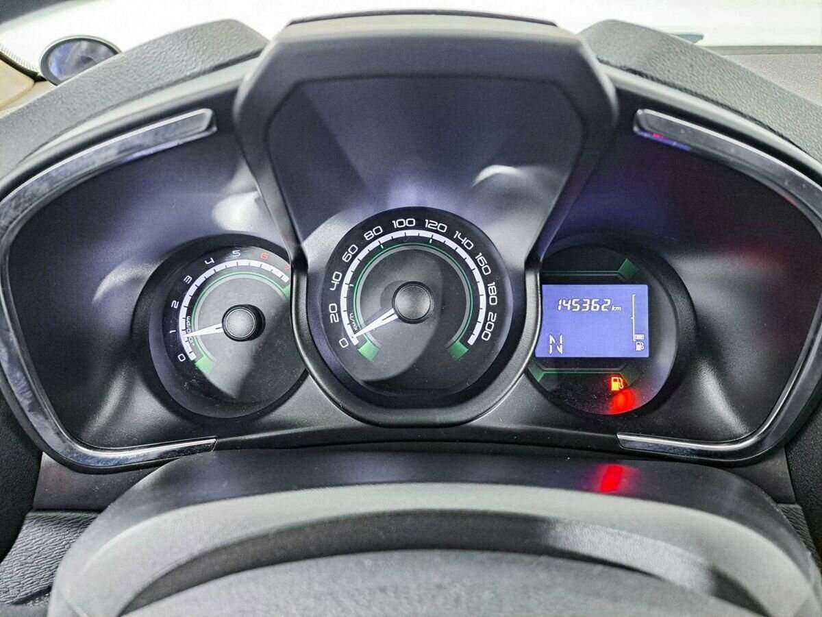 Купить Lada (ВАЗ) XRAY с пробегом. Фото: #10