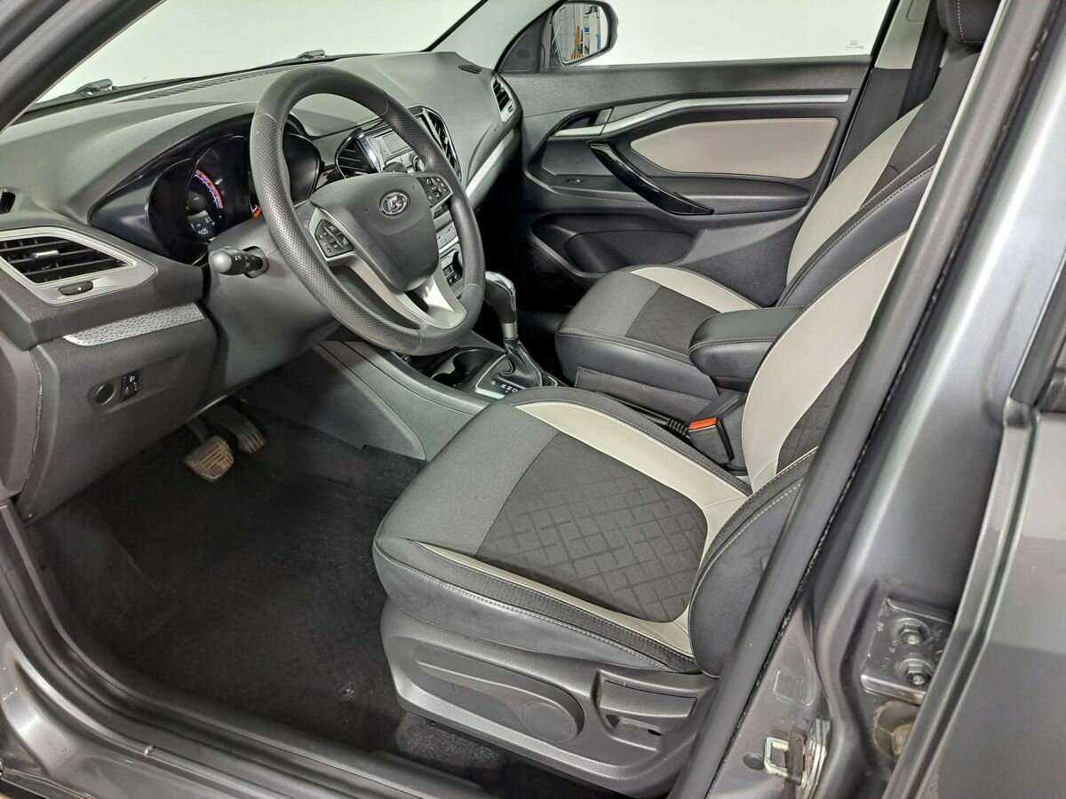 Купить Lada (ВАЗ) Vesta с пробегом. Фото: #13