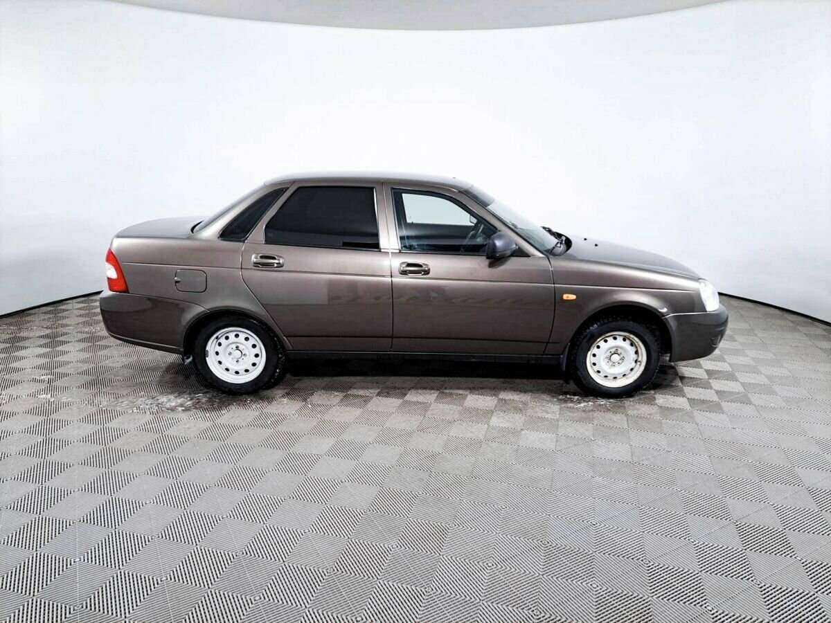 Купить Lada (ВАЗ) Priora с пробегом. Фото: #3