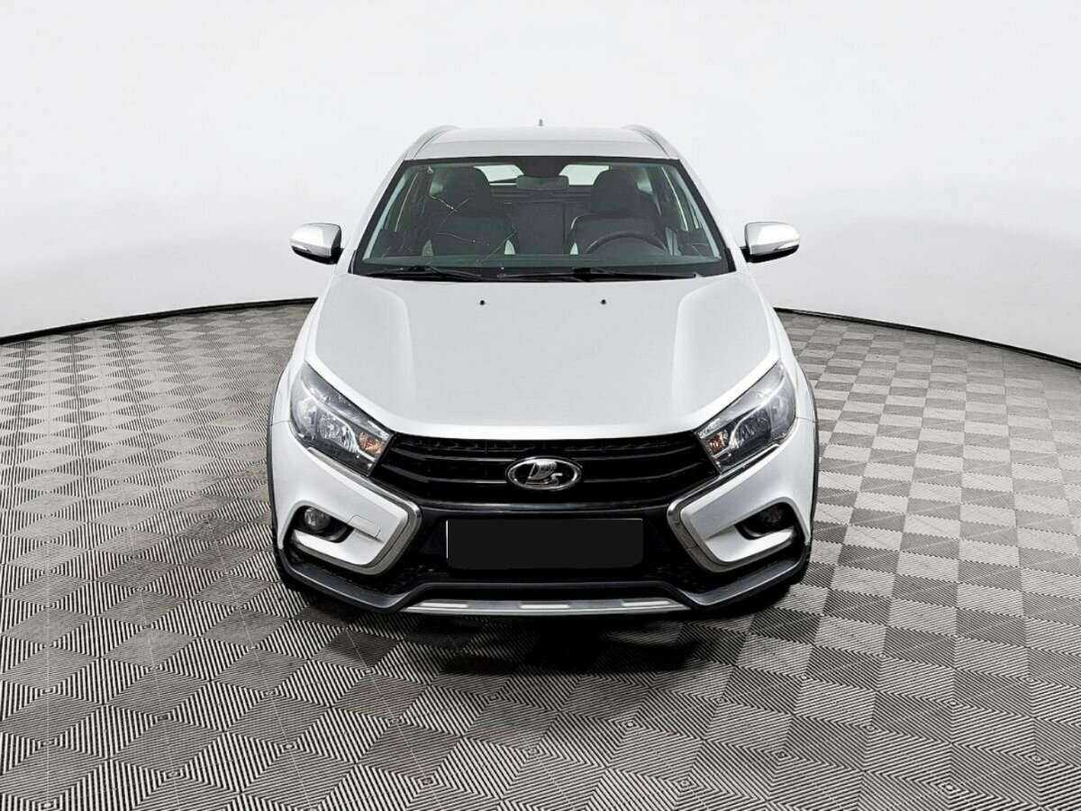 Купить Lada (ВАЗ) Vesta с пробегом. Фото: #1