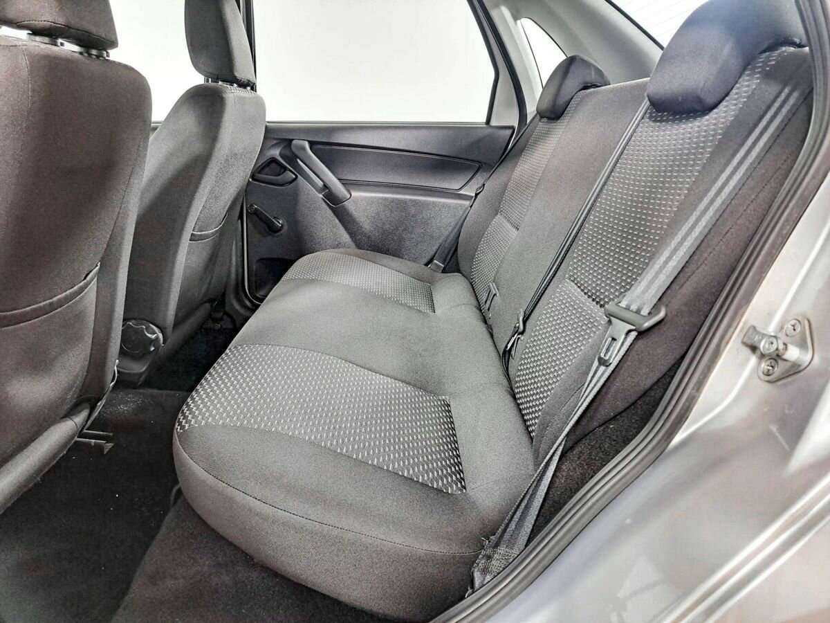 Купить Lada (ВАЗ) Granta с пробегом. Фото: #9