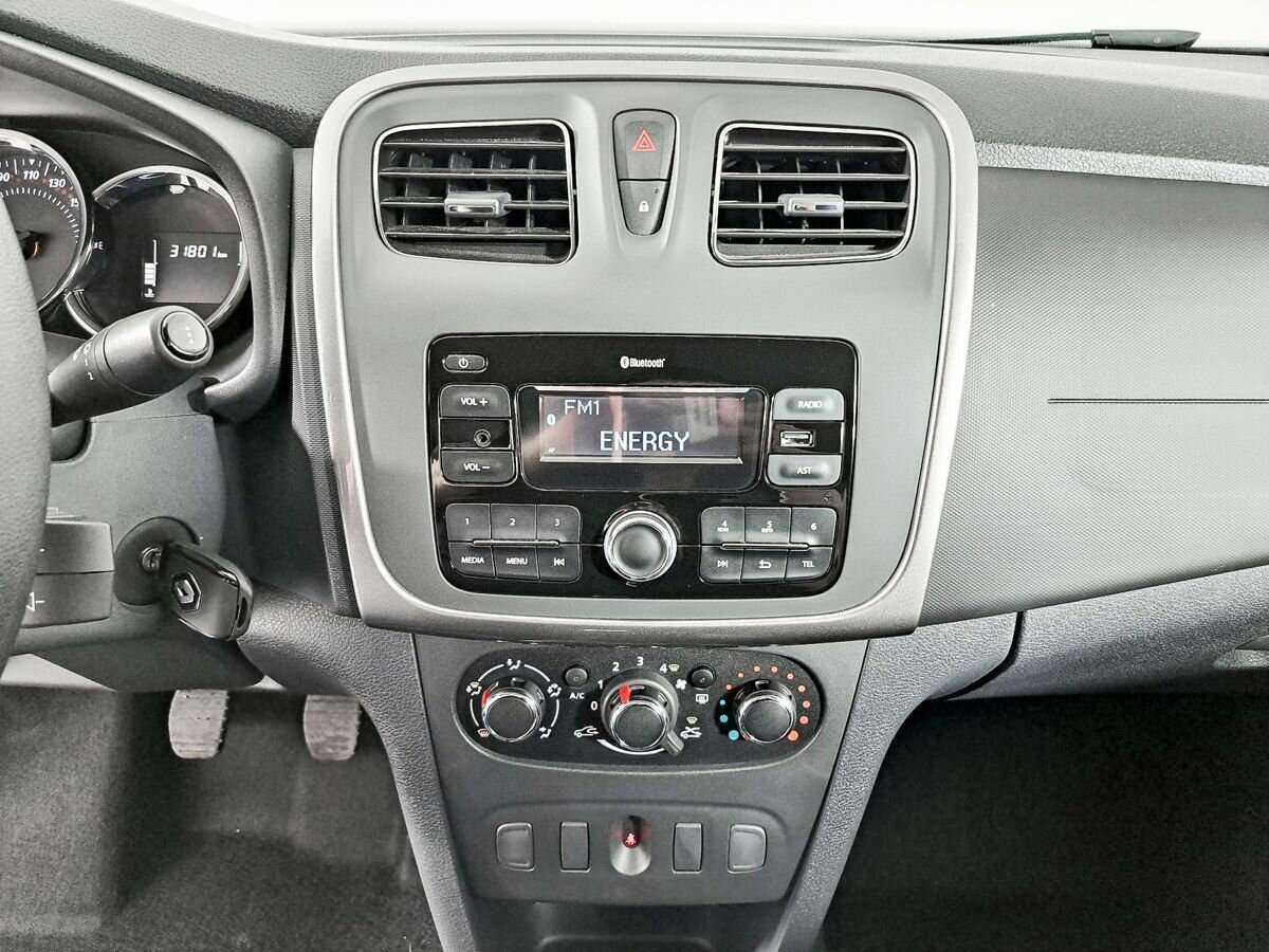 Продажа Б/У Рено Логан. Фото: #12