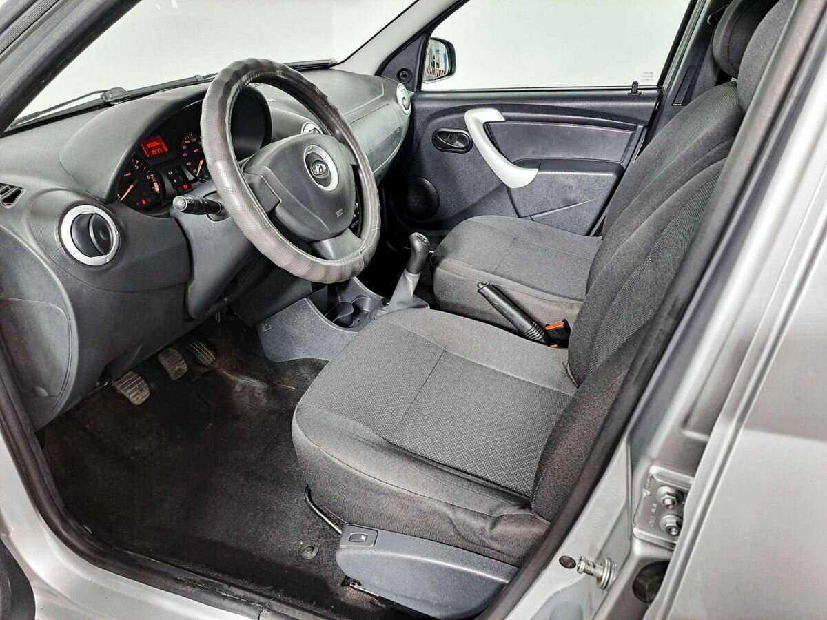 Купить Lada (ВАЗ) Largus с пробегом. Фото: #13