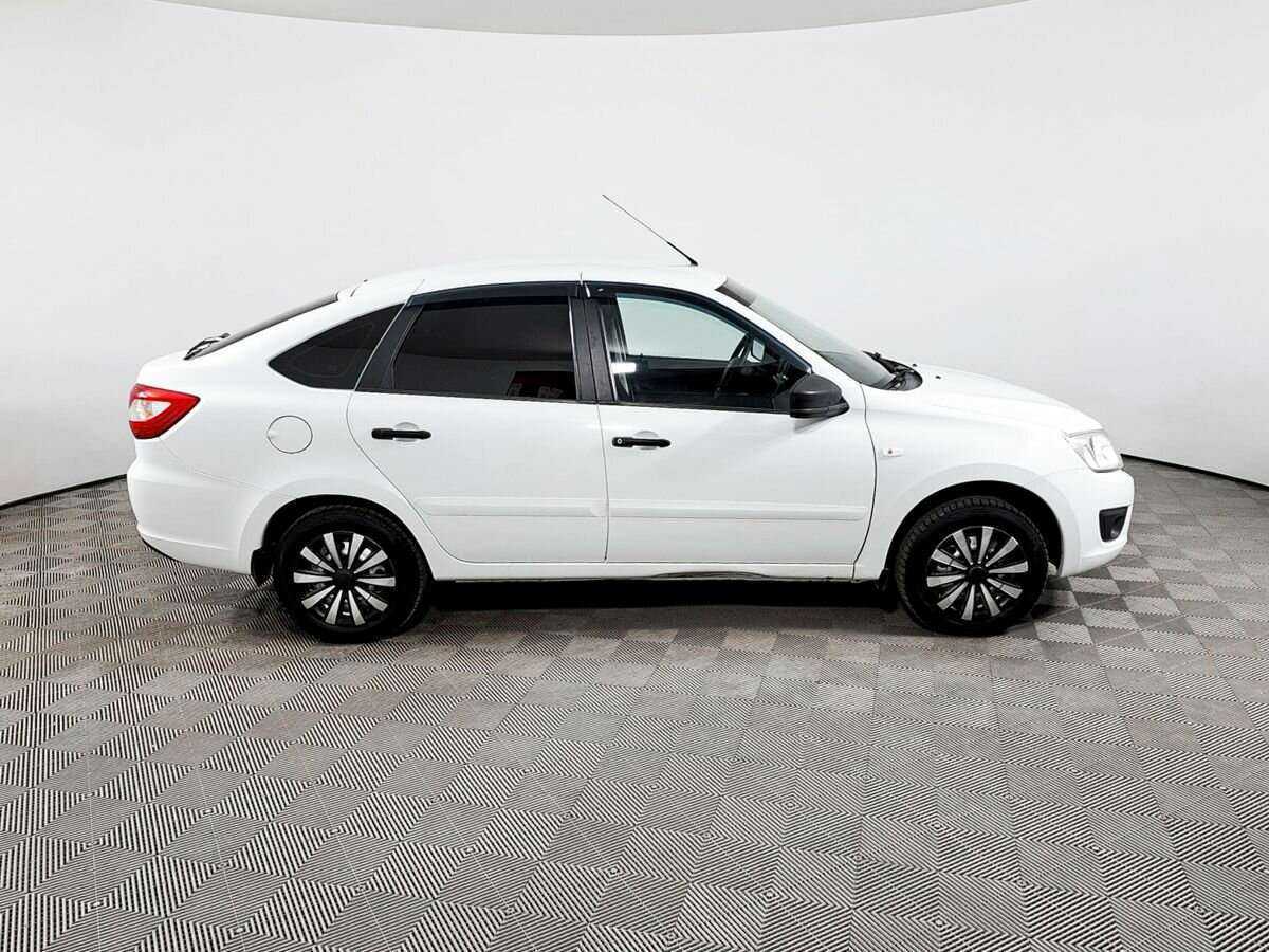 Купить Lada (ВАЗ) Granta с пробегом. Фото: #3