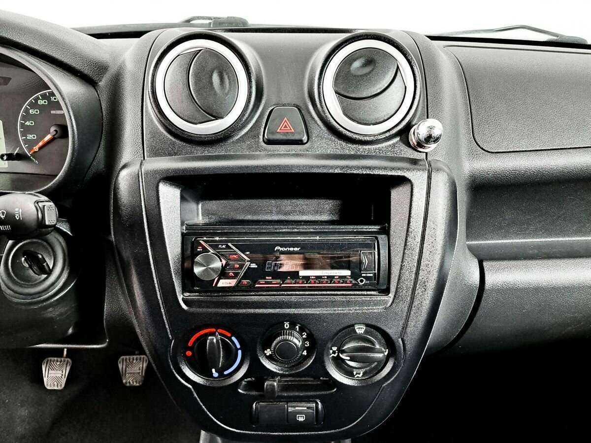 Купить Lada (ВАЗ) Granta с пробегом. Фото: #11