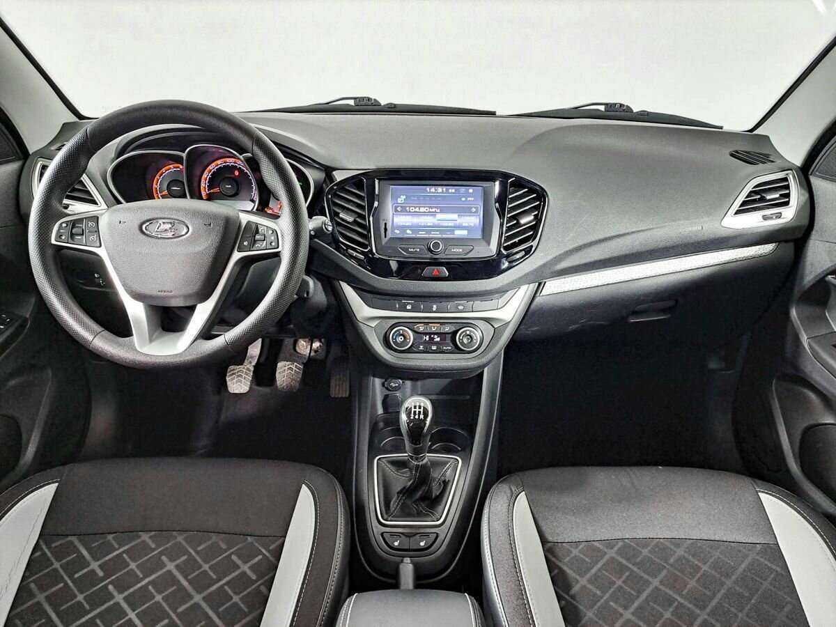 Купить Lada (ВАЗ) Vesta с пробегом. Фото: #11