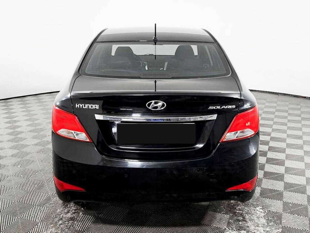 Купить Hyundai Solaris с пробегом. Фото: #5