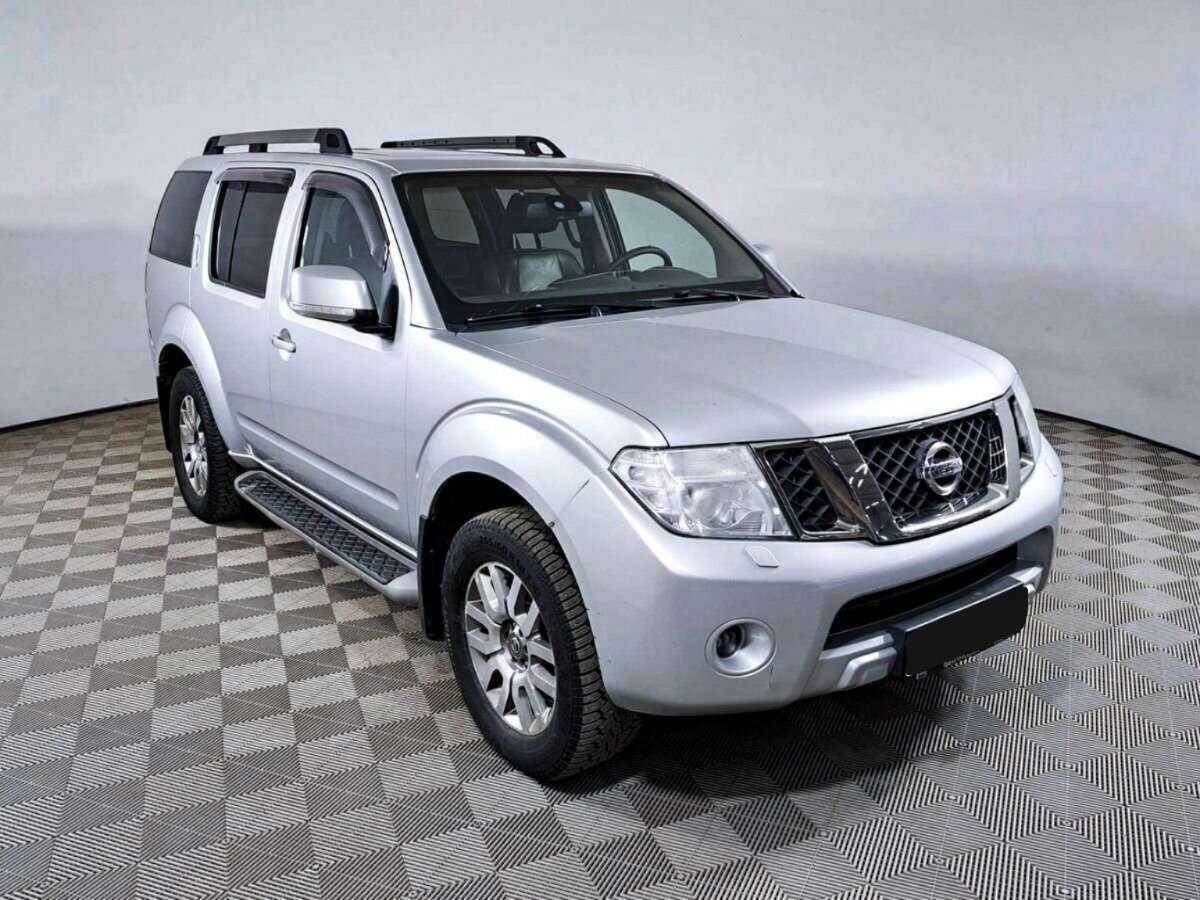 Купить Nissan Pathfinder с пробегом. Фото: #2