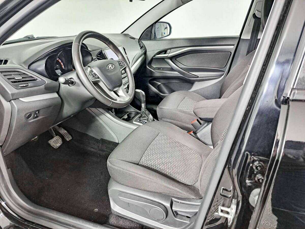 Купить Lada (ВАЗ) Vesta с пробегом. Фото: #11