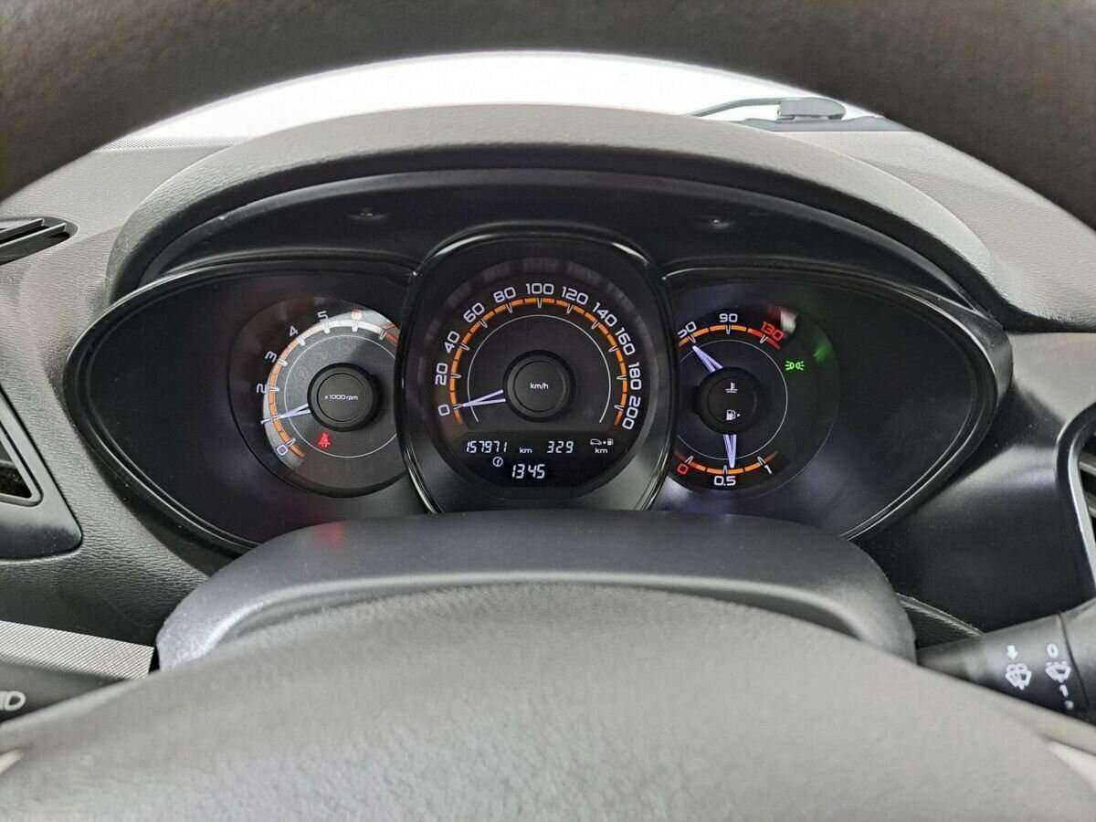 Купить Lada (ВАЗ) Vesta с пробегом. Фото: #12