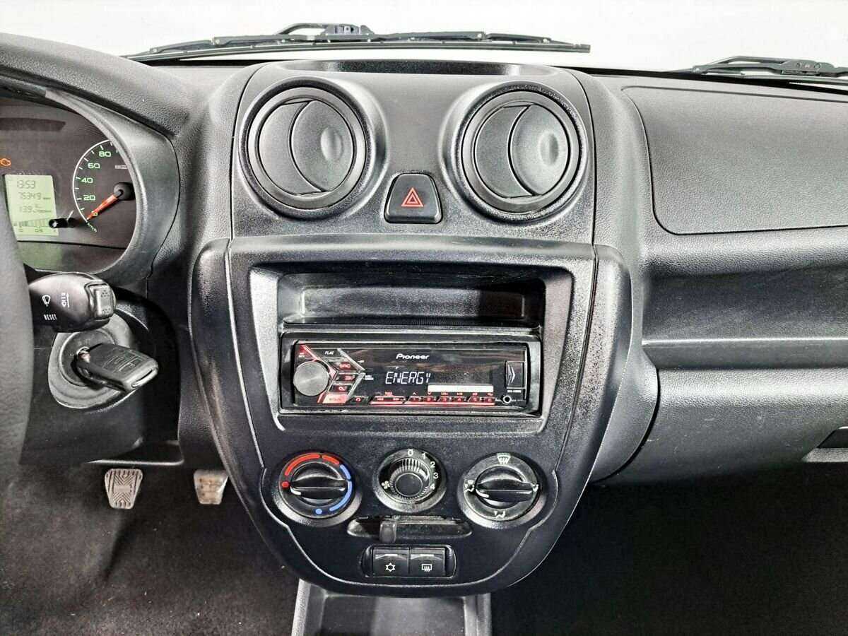 Купить Lada (ВАЗ) Granta с пробегом. Фото: #12