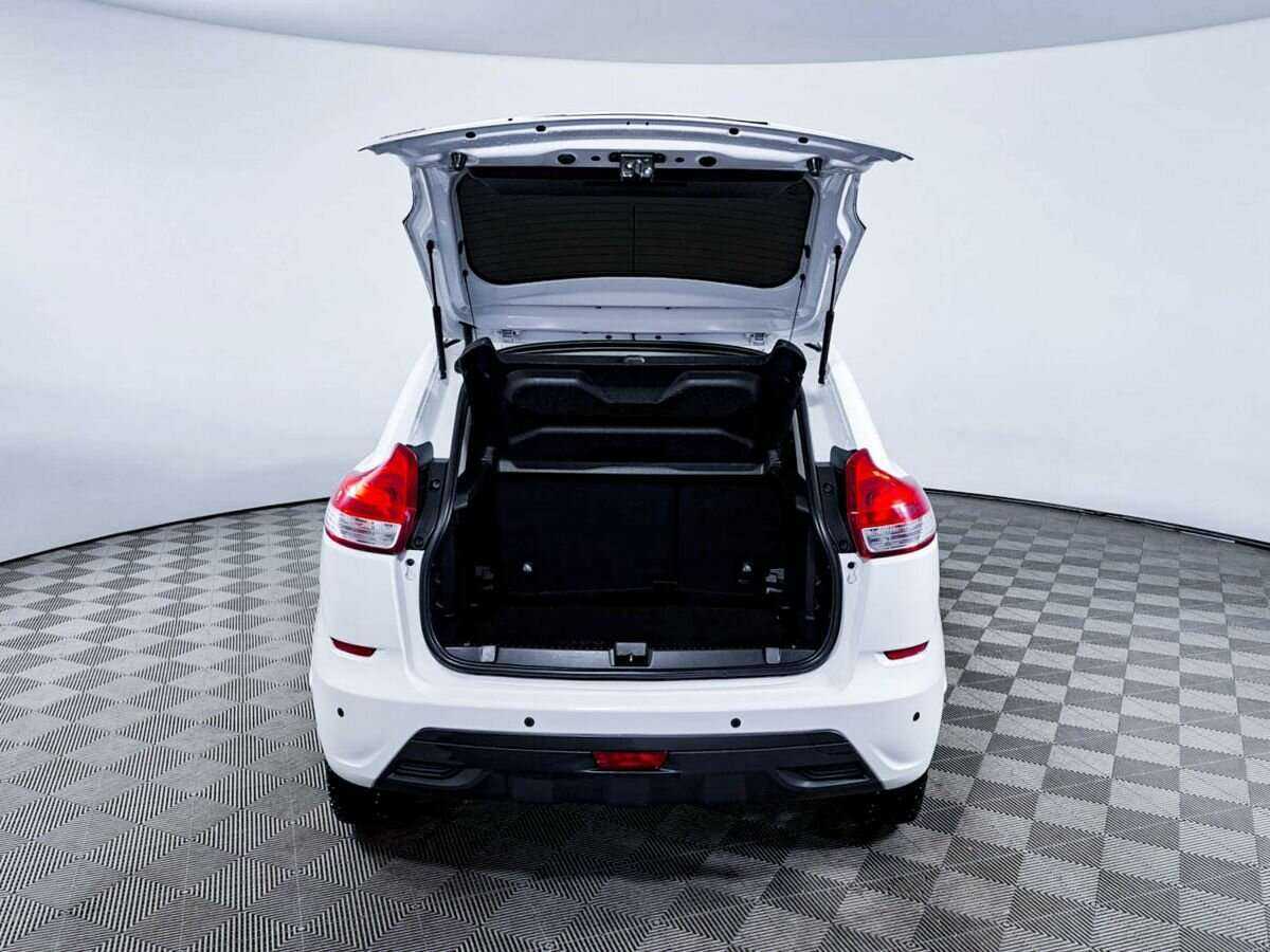 Купить Lada (ВАЗ) XRAY с пробегом. Фото: #9