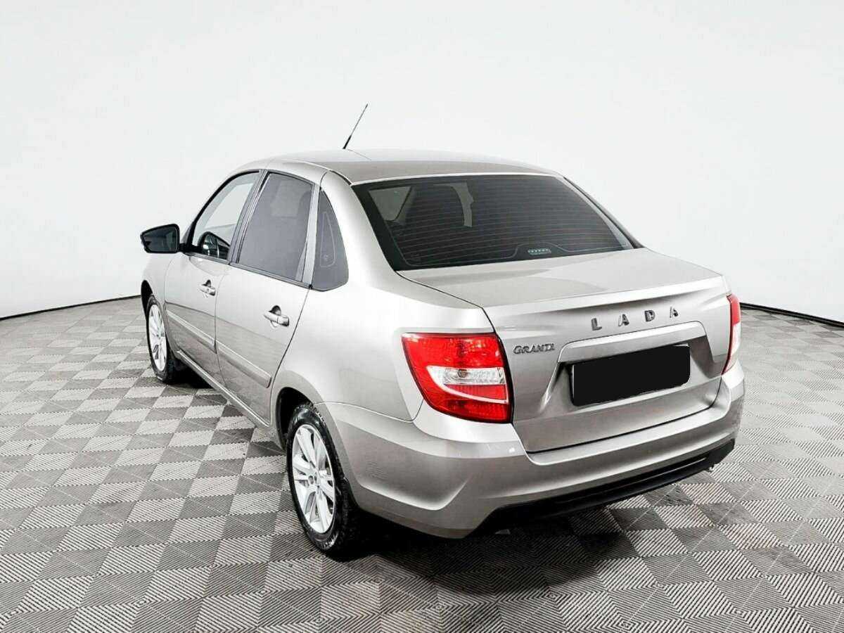 Купить Lada (ВАЗ) Granta с пробегом. Фото: #6