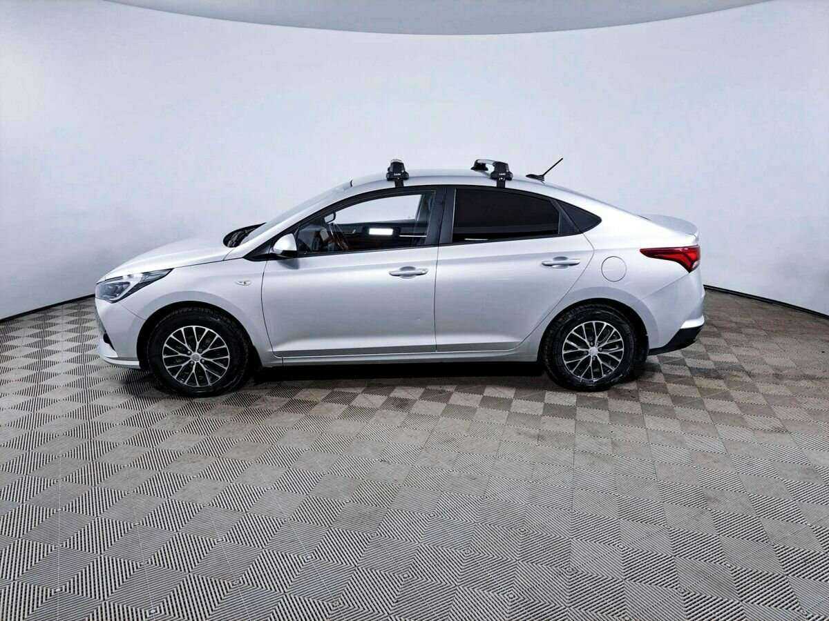 Купить Hyundai Solaris с пробегом. Фото: #7