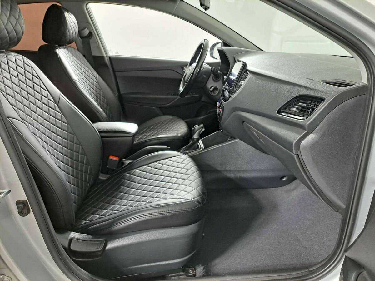 Купить Hyundai Solaris с пробегом. Фото: #8