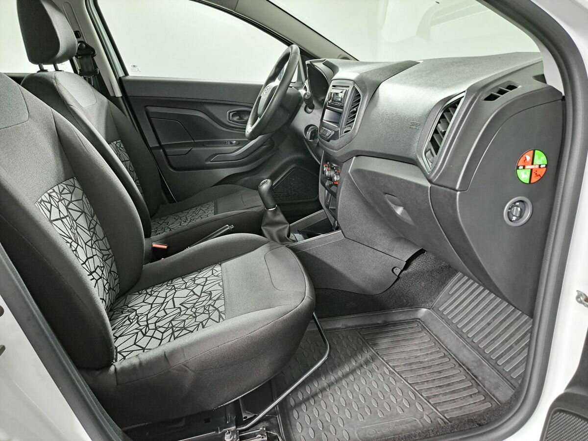 Купить Lada (ВАЗ) XRAY с пробегом. Фото: #8