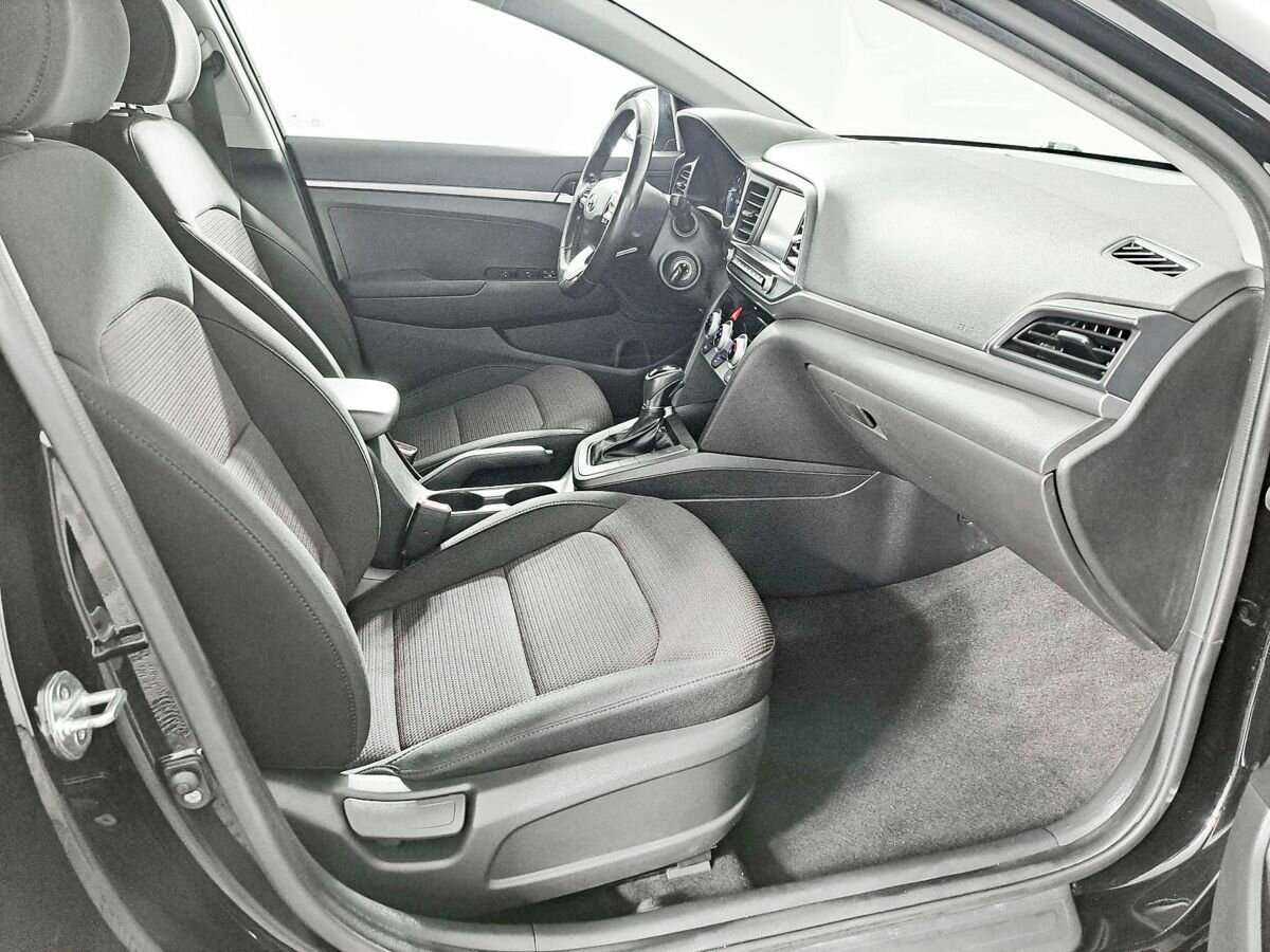 Купить Hyundai Elantra с пробегом. Фото: #7
