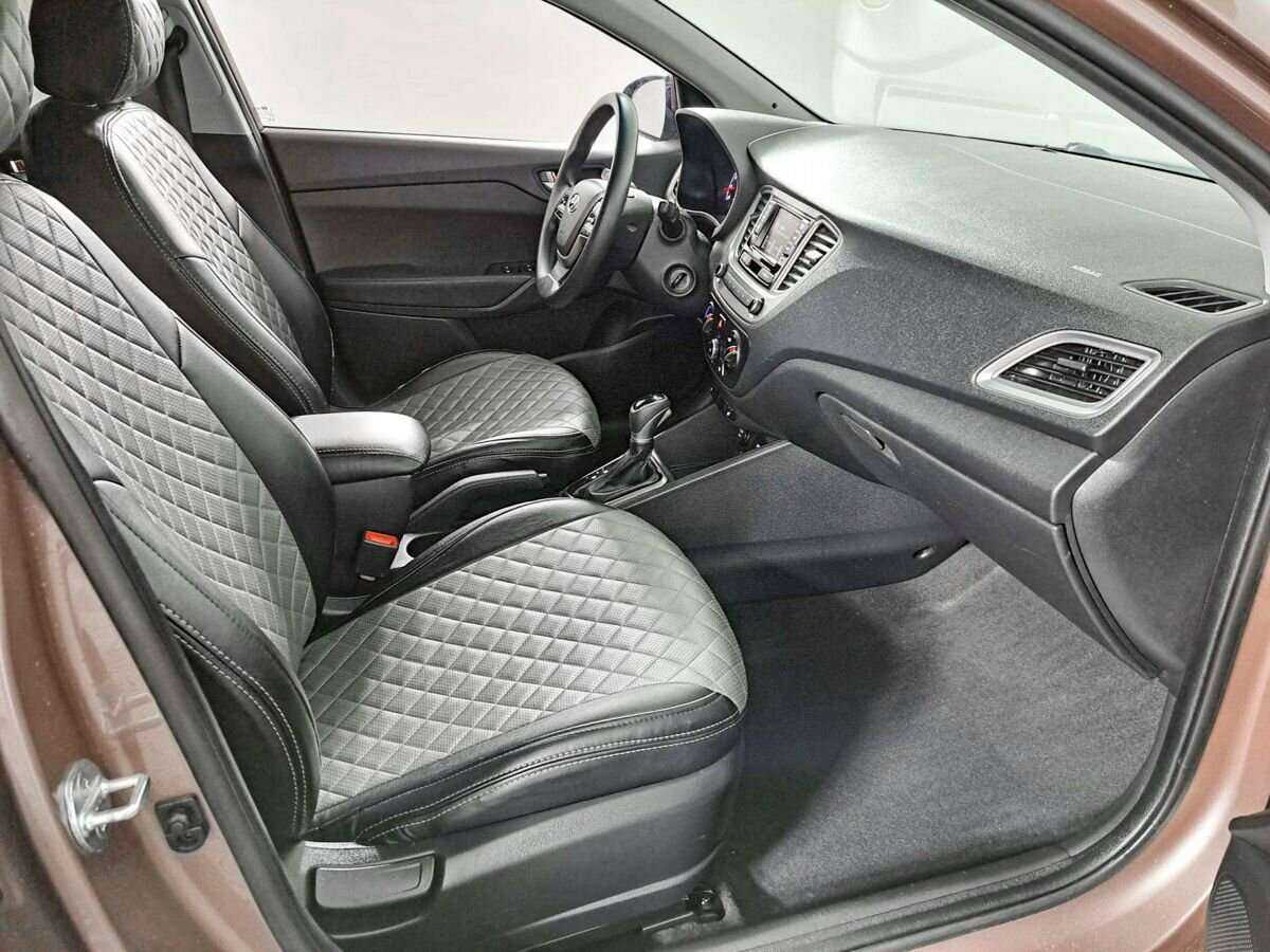 Купить Hyundai Solaris с пробегом. Фото: #10