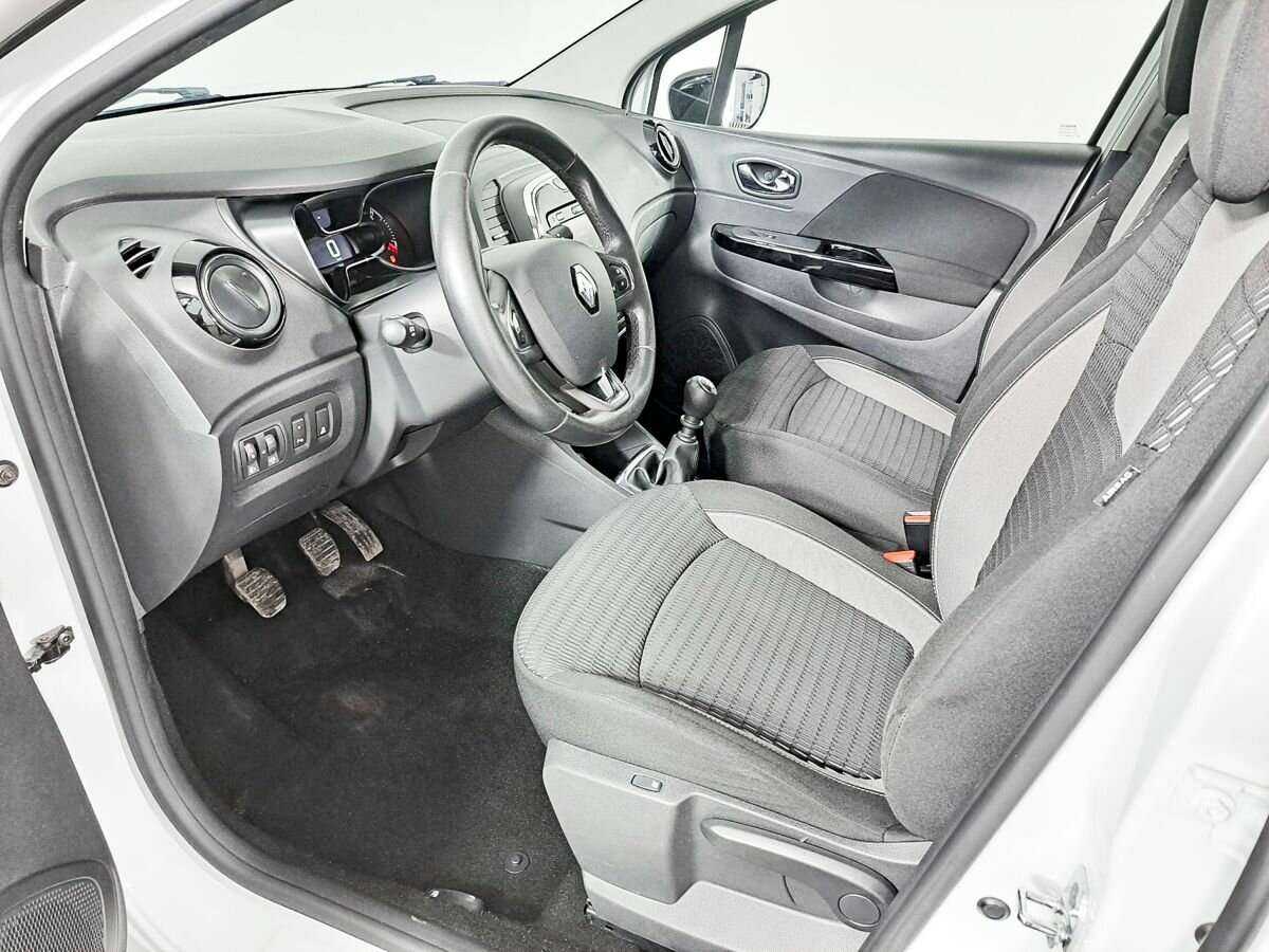 Купить Renault Kaptur с пробегом. Фото: #15