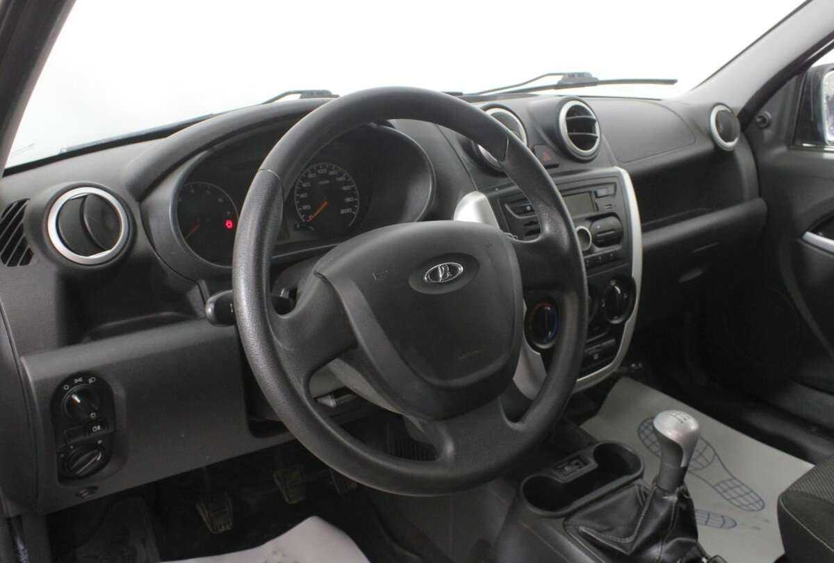 Купить Lada (ВАЗ) Granta с пробегом. Фото: #10