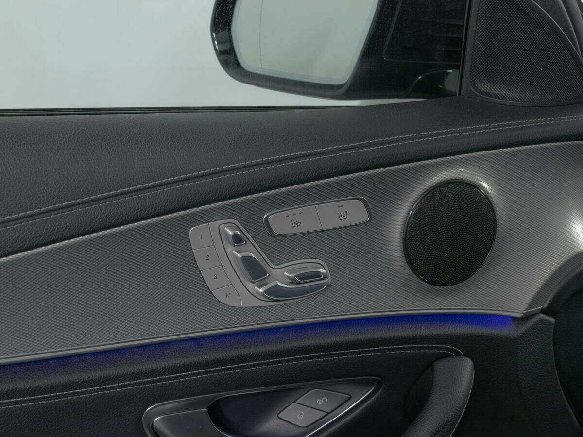 Купить Mercedes-Benz E-Класс с пробегом. Фото: #14