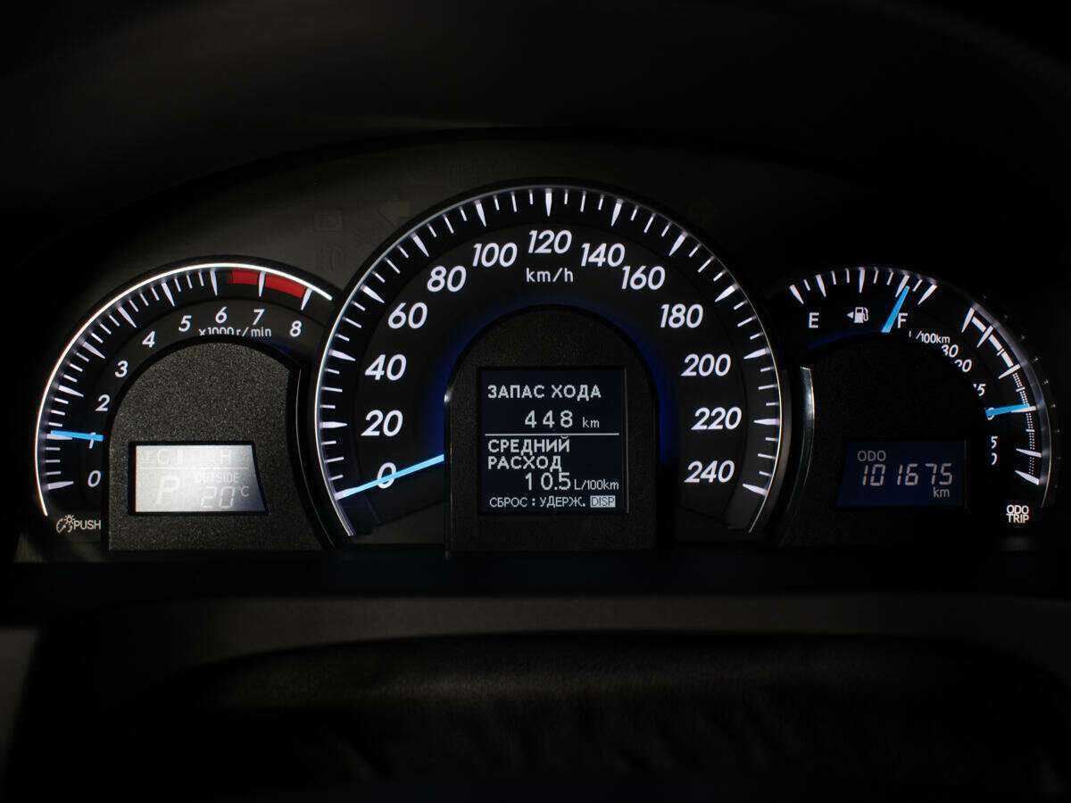 Купить Toyota Camry с пробегом. Фото: #10